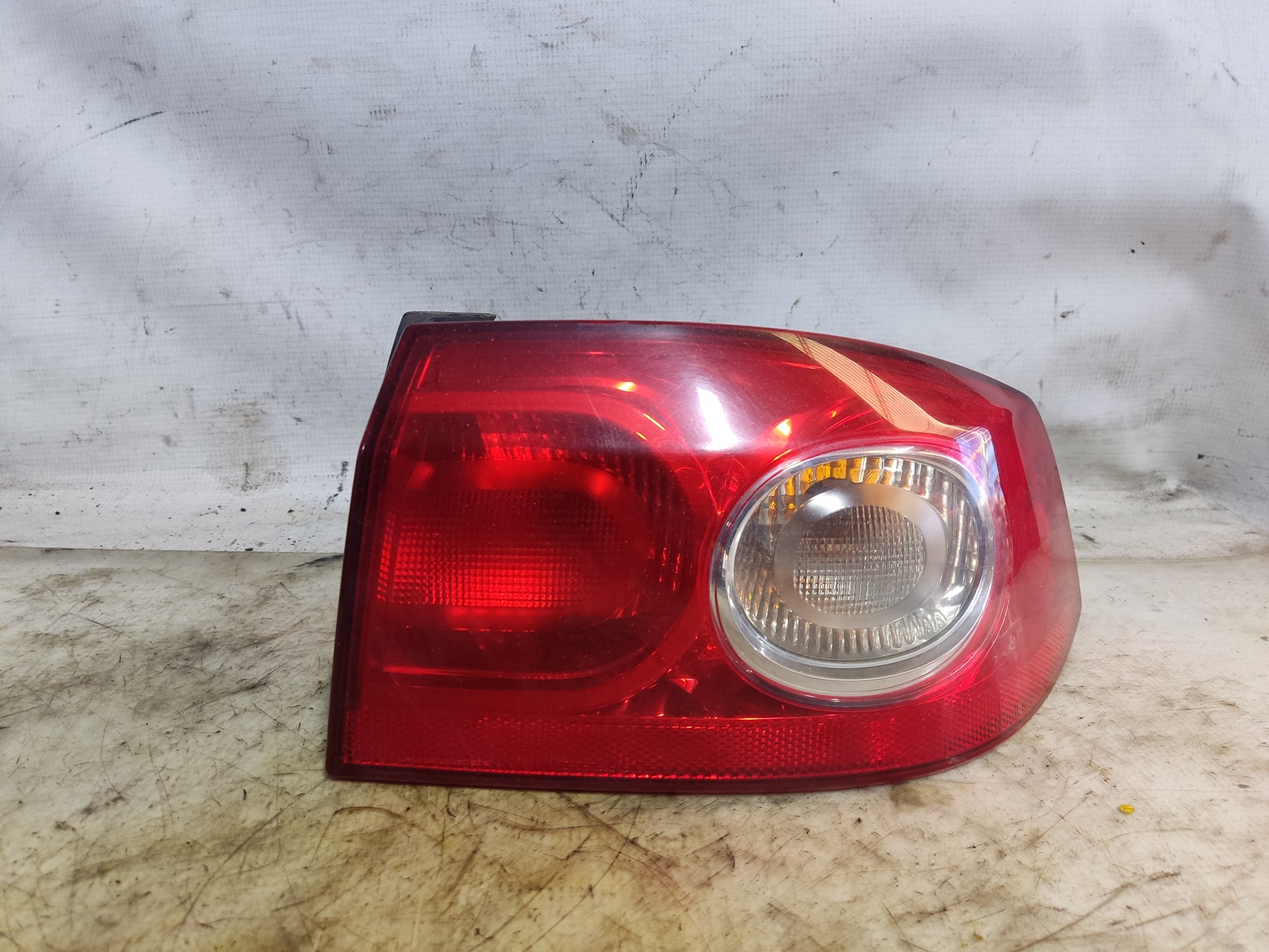 RENAULT Laguna 2 generation (2001-2007) Rear Right Taillight Lamp ESTANTERÍA21 24897517