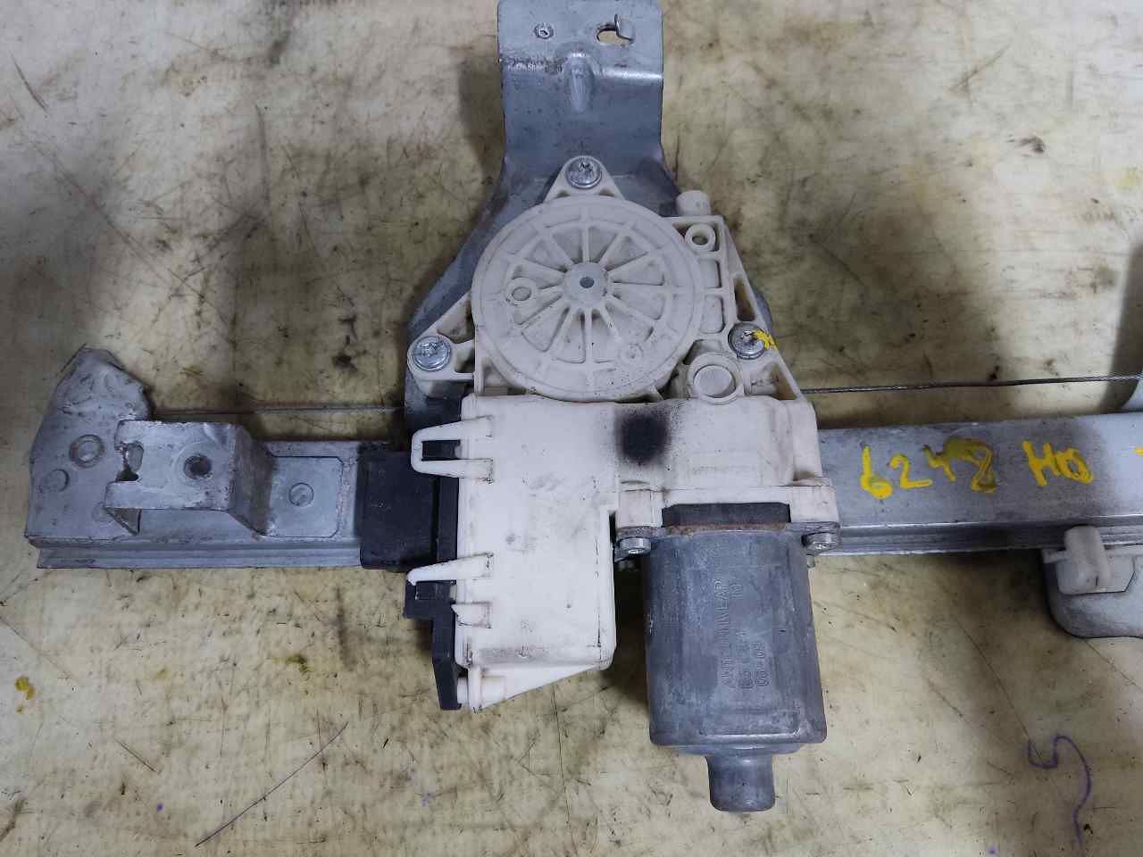 CITROËN C4 1 generation (2004-2011) Regulator de geam ușă dreapta spate 9647444280 24900330