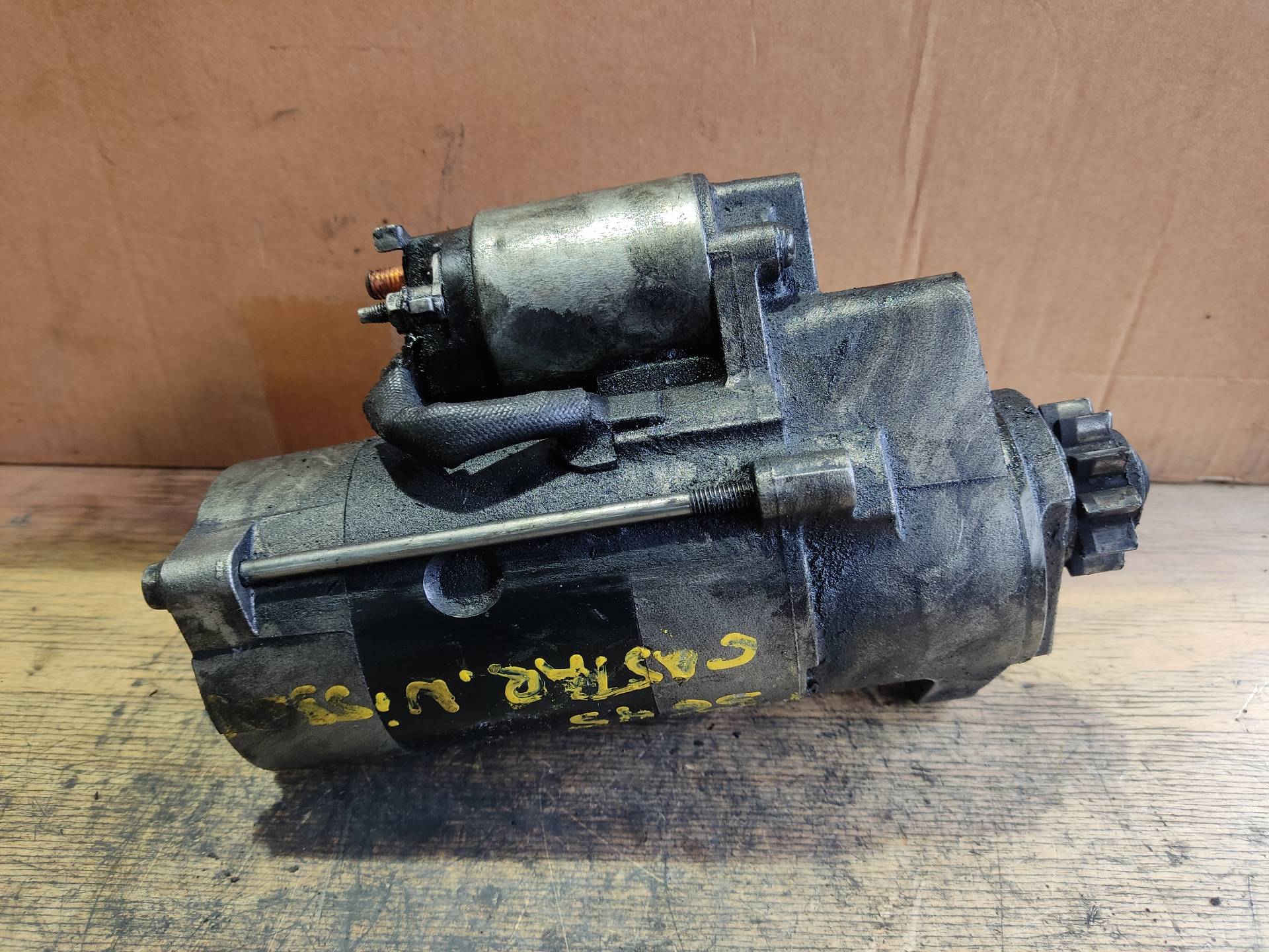 NISSAN Starter Motor PALET56, FILA1 24891871