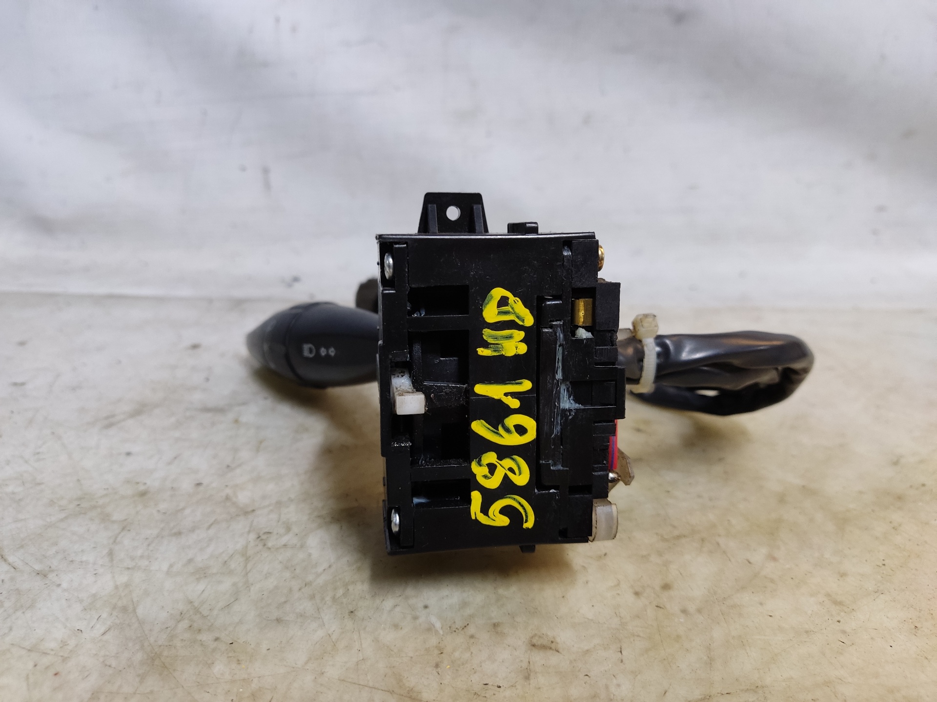 SSANGYONG Headlight Switch Control Unit ESTANTERÍA69 24892996