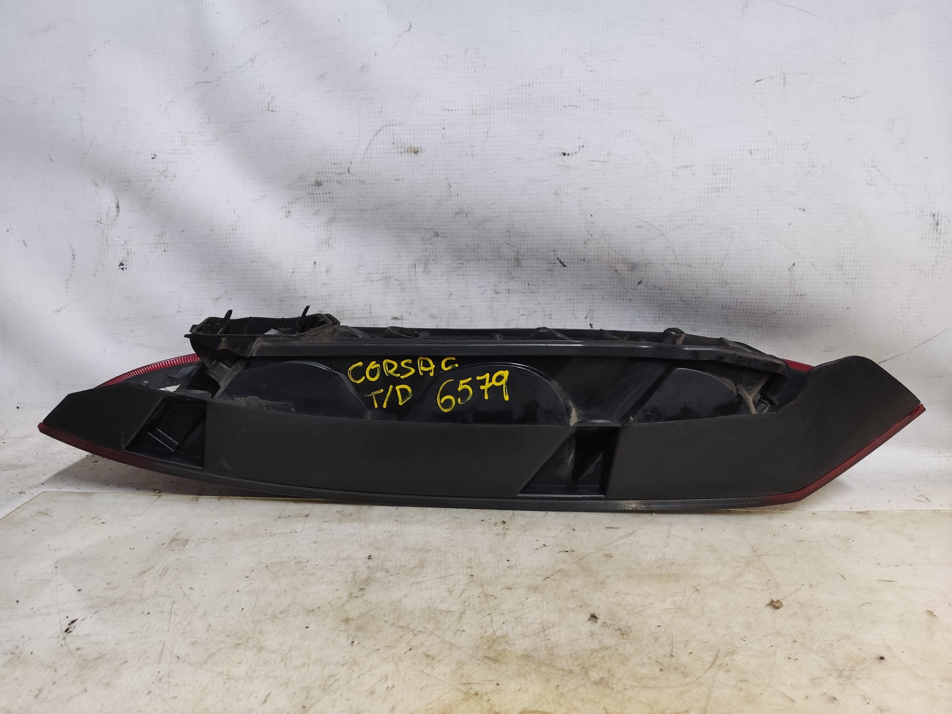 OPEL Corsa C (2000-2006) Rear Right Taillight Lamp ESTANTERÍA3 24895983