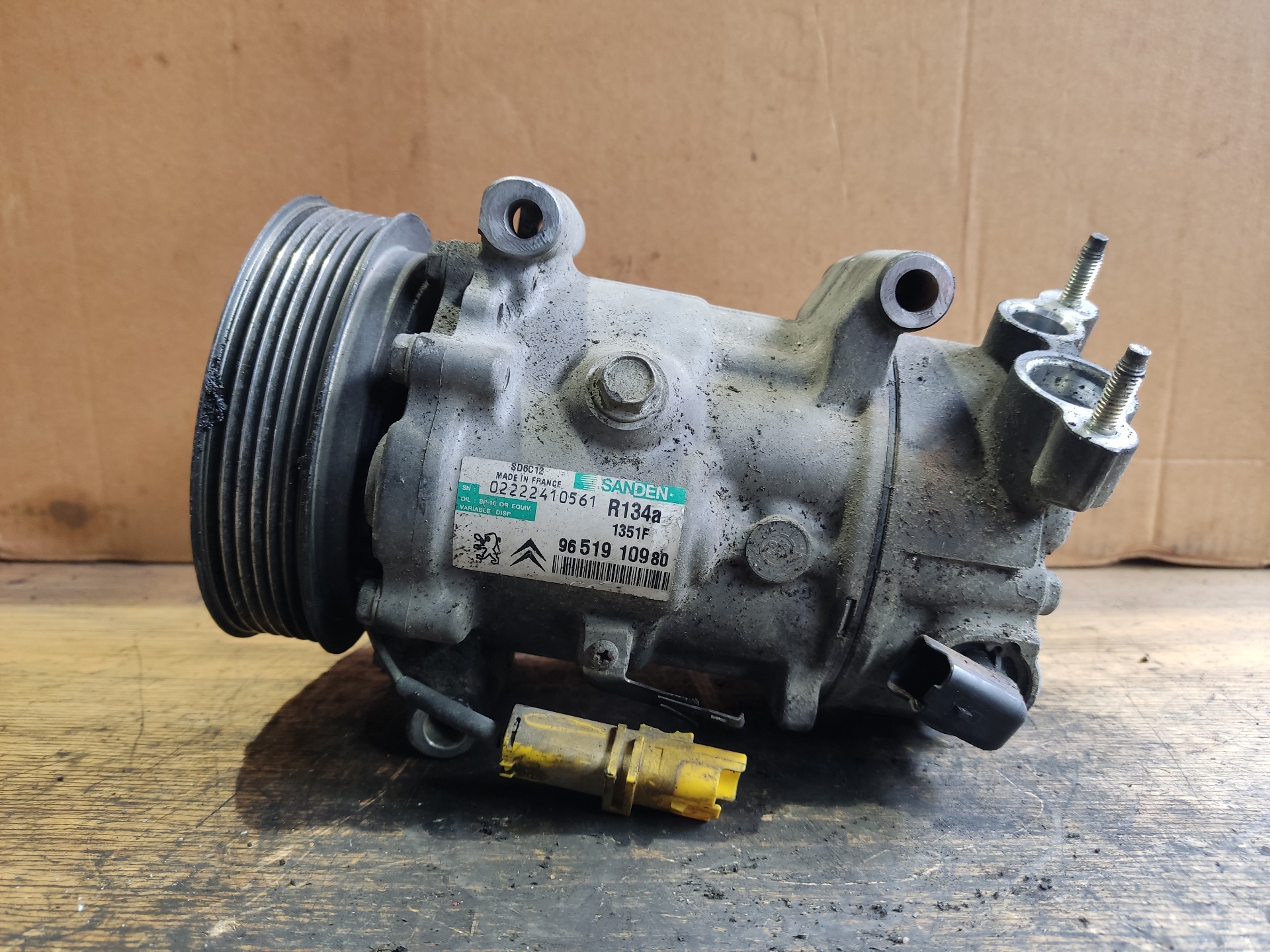 CITROËN C4 1 generation (2004-2011) Air Condition Pump 1351F 24894787