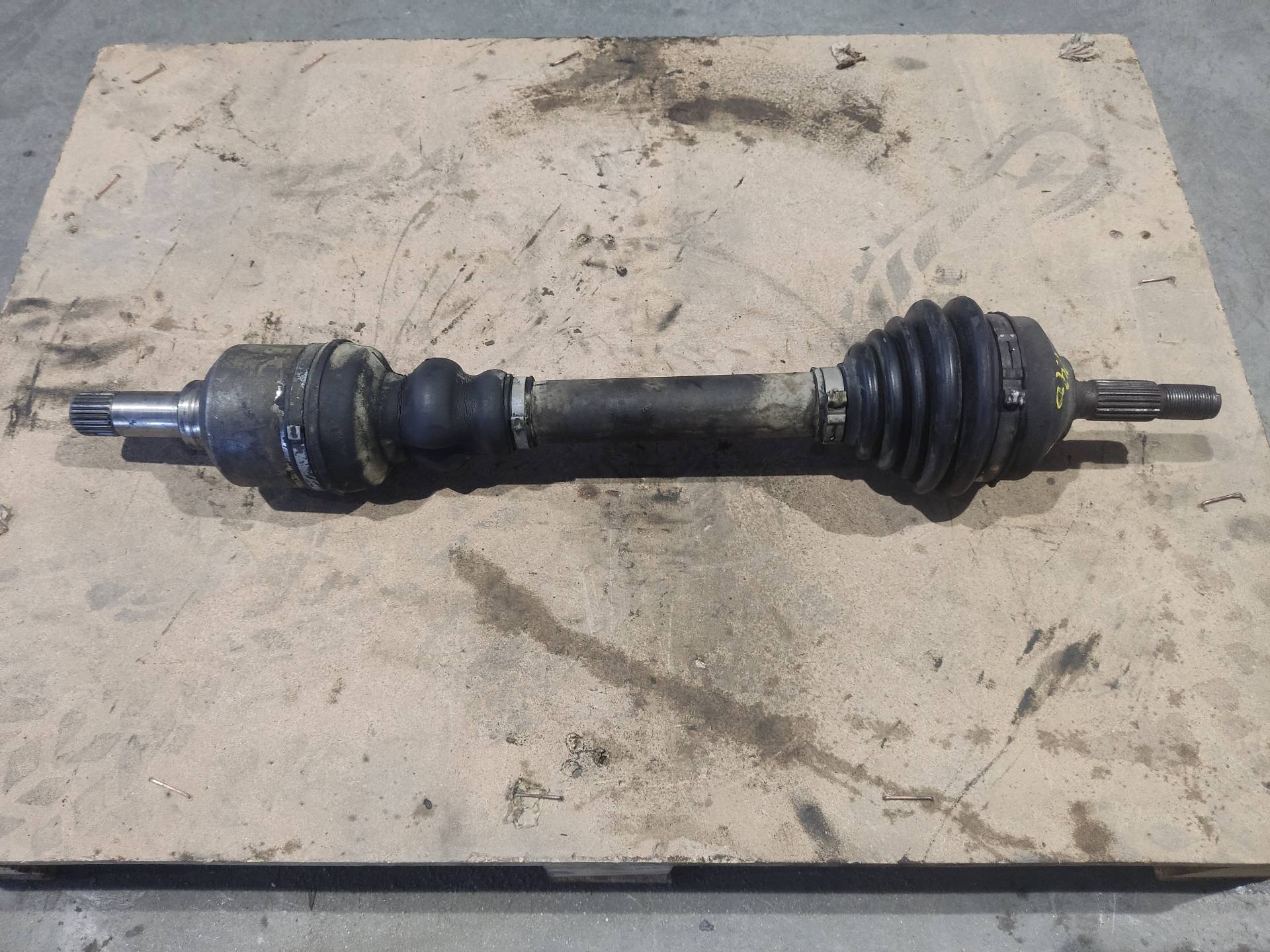 PEUGEOT 206 1 generation (1998-2009) Front Left Driveshaft TUBO49 24893776