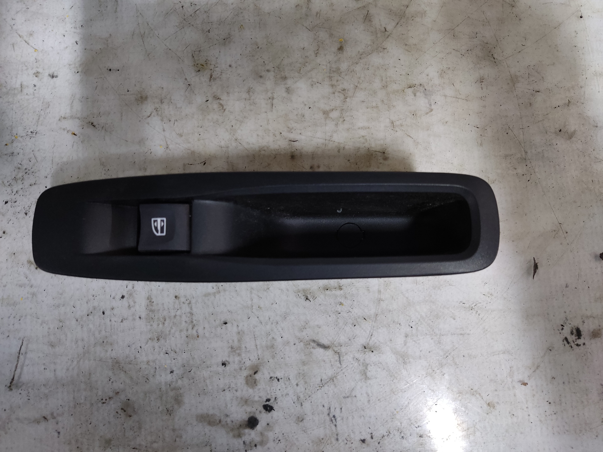 RENAULT Megane 3 generation (2008-2020) Rear Right Door Window Control Switch ESTANTERÍA55 24886611