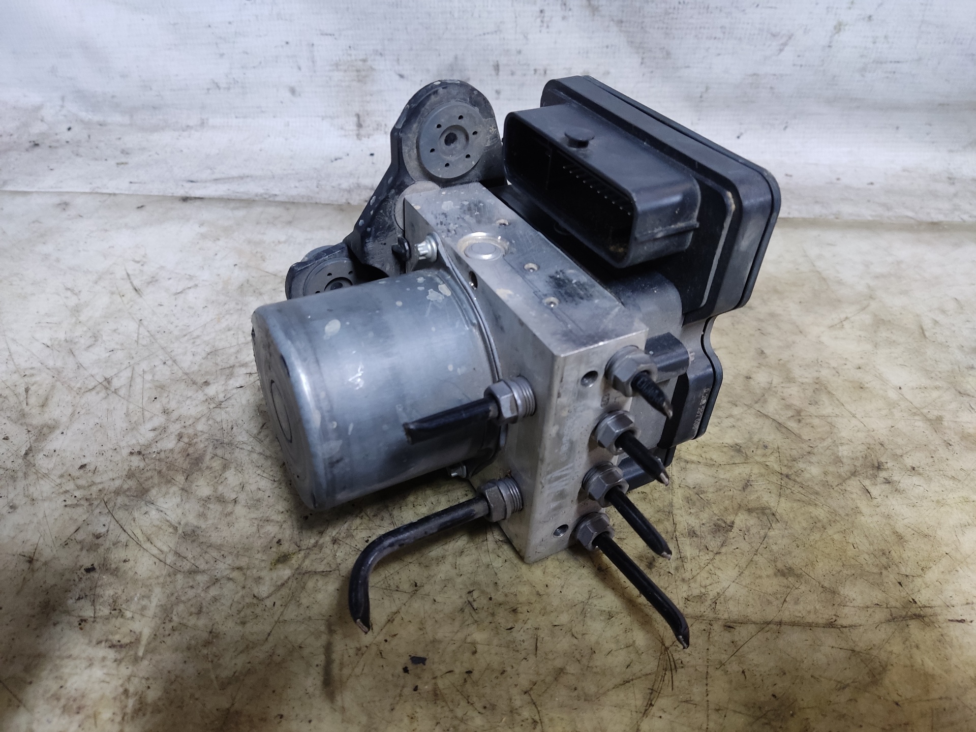 SEAT Arona 1 generation (2017-2024) ABS Pump 2Q0614517AG 24897134