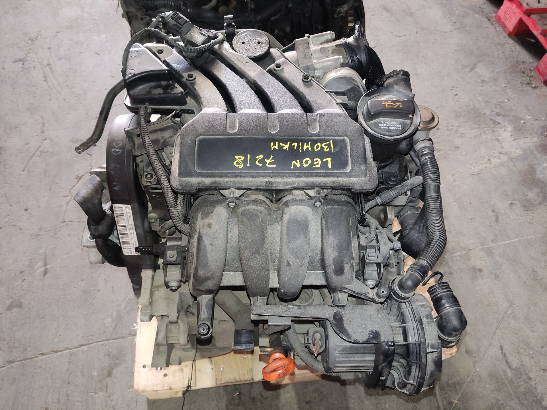 SEAT Leon 2 generation (2005-2012) Engine BSE 23015706