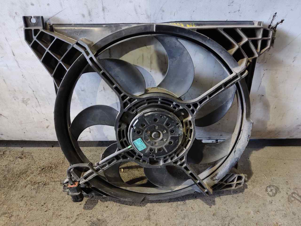 HYUNDAI Trajet 1 generation (2000-2007) Ventilateur diffuseur 24900865