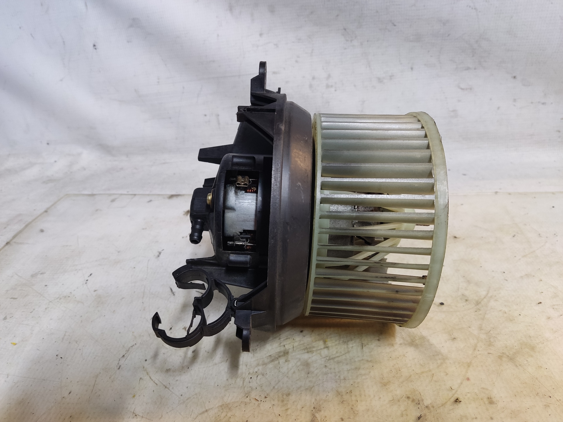CITROËN Xsara 1 generation (1997-2004) Heater Blower Fan 210681233F 24895002