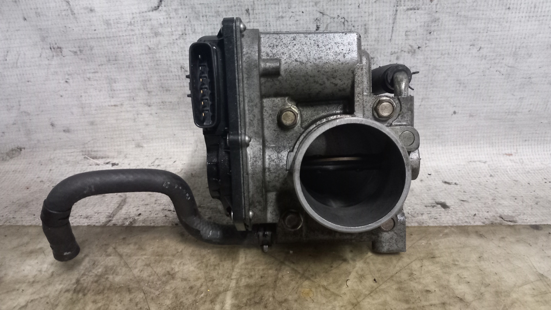 MAZDA CX-7 1 generation (2006-2012) Gasshus R2AA136B0 24901508