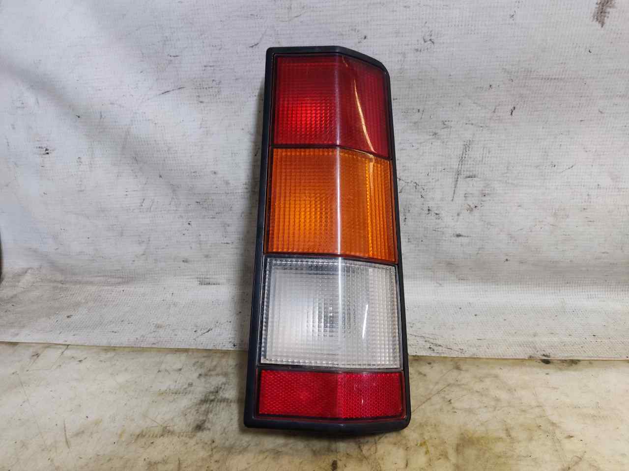 RENAULT Express Rear Right Taillight Lamp ESTANTERÍA21 24900360