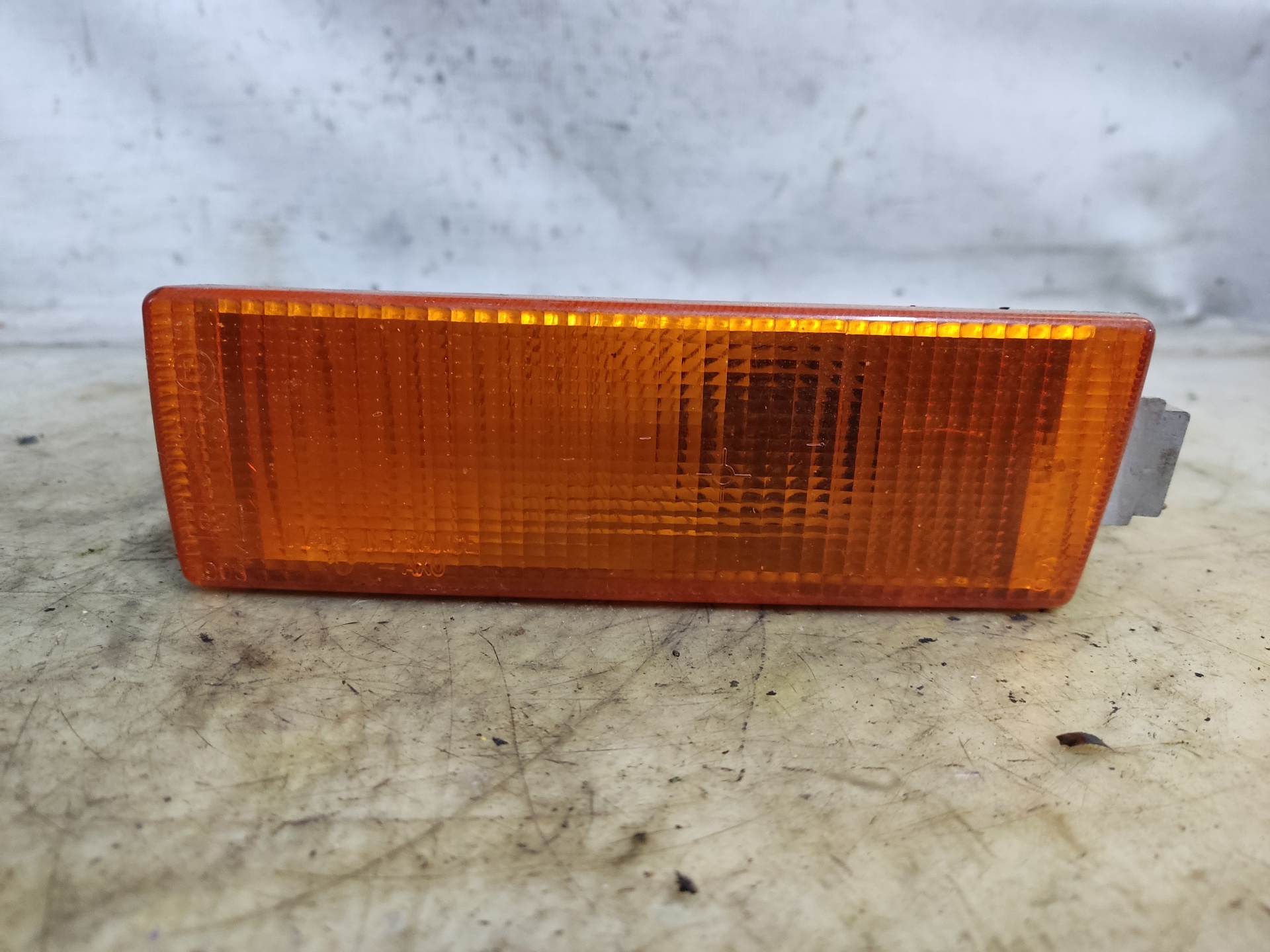 RENAULT C15 Front left turn light ESTANTERÍA29 24897793