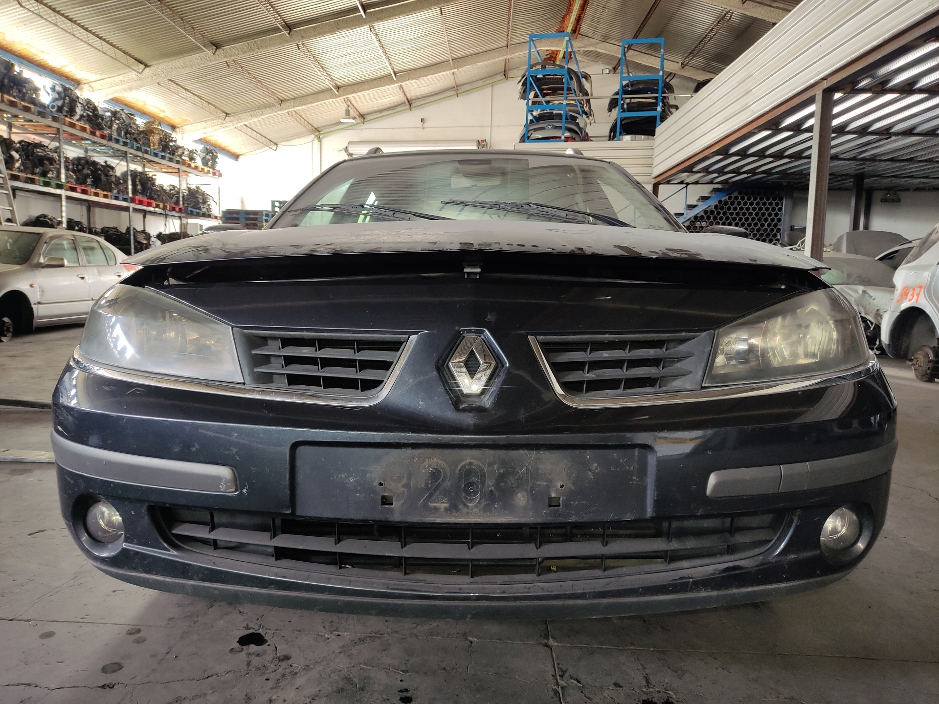 RENAULT Laguna 2 generation (2001-2007) Forlygte venstre forlygte ESTANTERÍA24 24895749