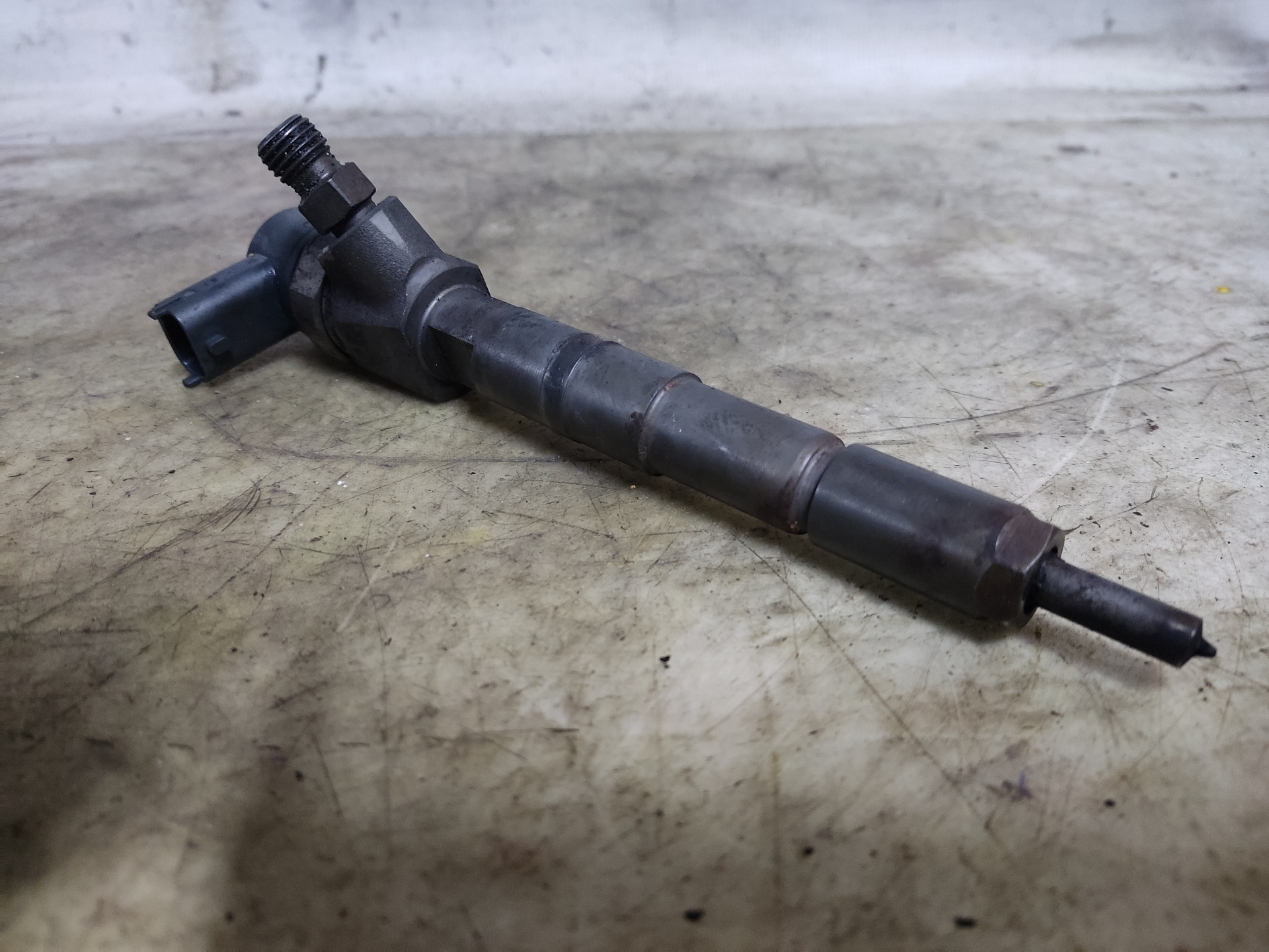 ALFA ROMEO 147 2 generation (2004-2010) Fuel Injector 0445110111 24910318