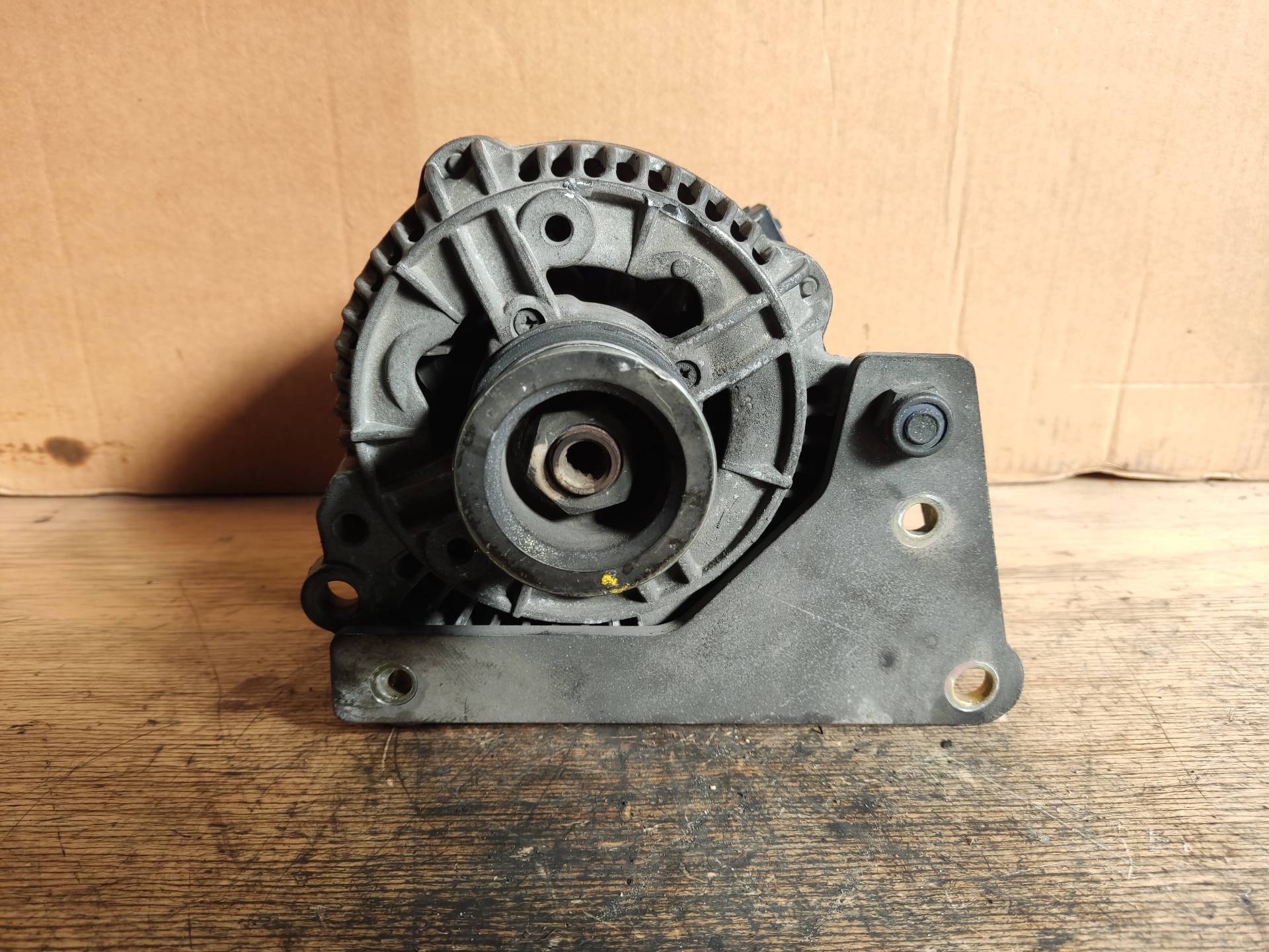 VOLKSWAGEN Golf 3 generation (1991-1998) Alternator 0123315001 24894316