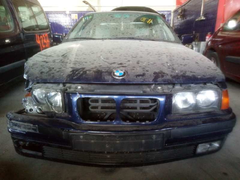 BMW 3 Series E36 (1990-2000) Clignotant avant gauche ESTANTERÍA6 24901518