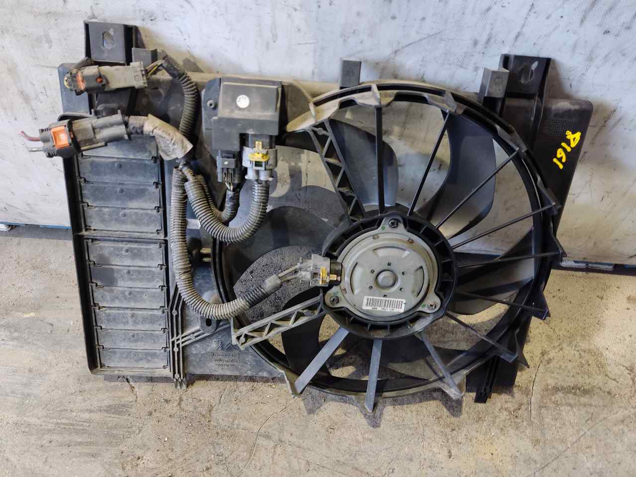 PEUGEOT 508 1 generation (2010-2020) Difūzoriaus ventiliatorius 25087327
