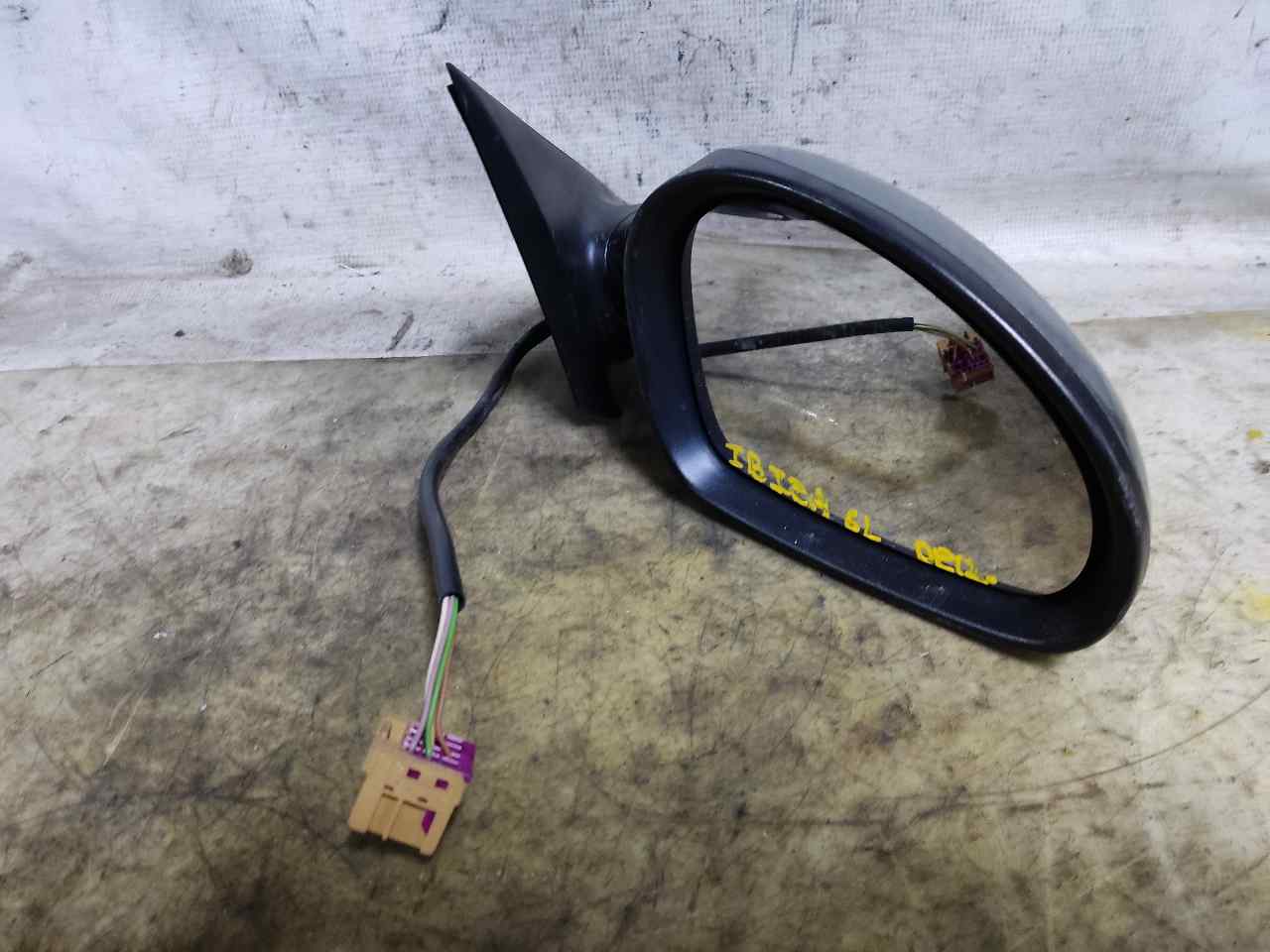 SEAT Ibiza 3 generation (2002-2008) Right Side Wing Mirror 857502J01C 24901362