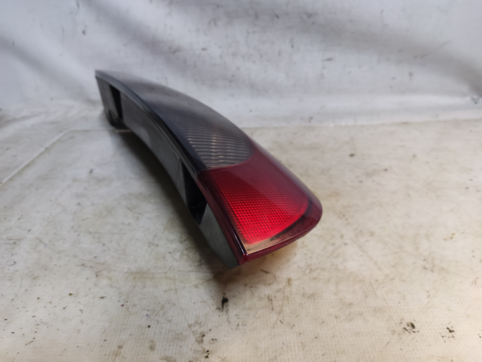 OPEL Corsa C (2000-2006) Rear Right Taillight Lamp ESTANTERÍA3 24895983