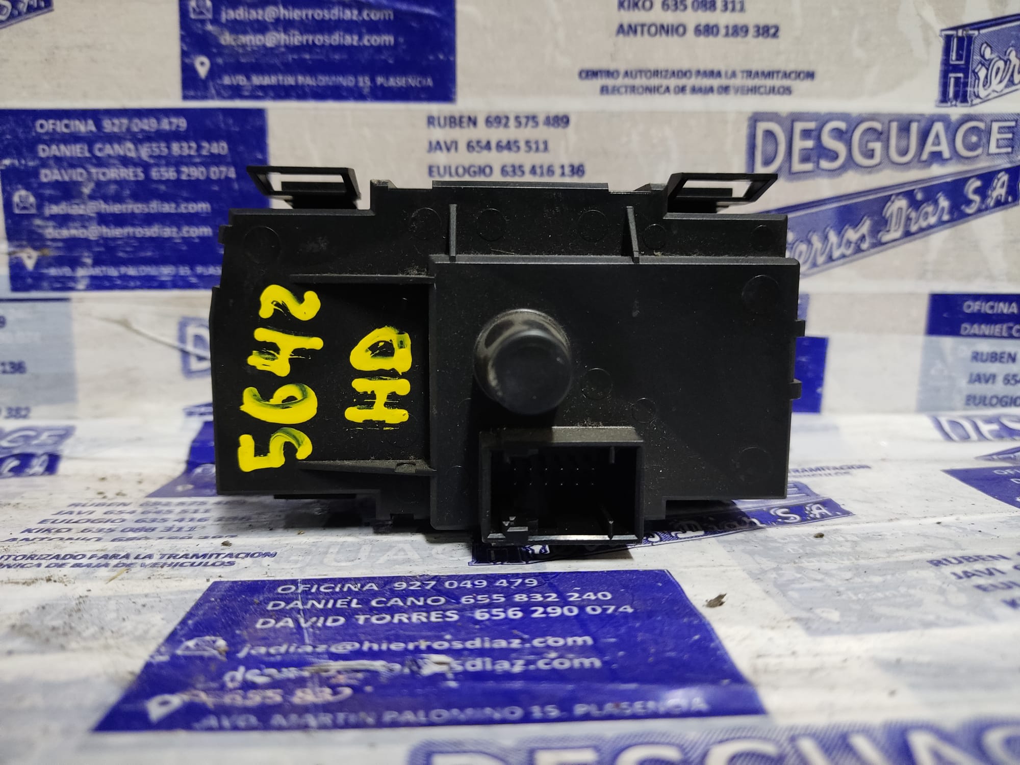 BMW 1 Series E81/E82/E87/E88 (2004-2013) Headlight Switch Control Unit ESTANTERÍA85 24891732