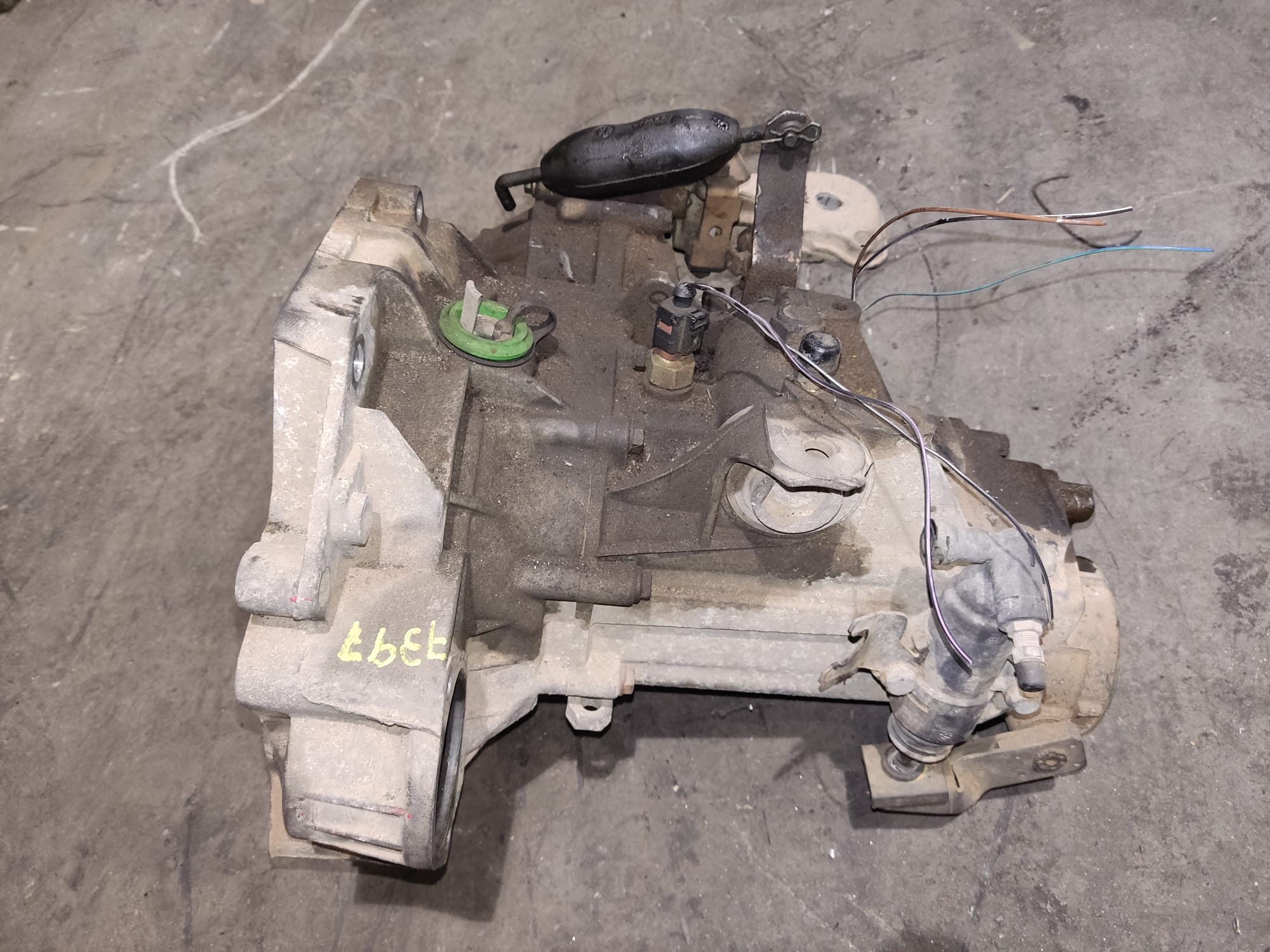 SEAT Cordoba 2 generation (1999-2009) Gearbox SINREF 25436753