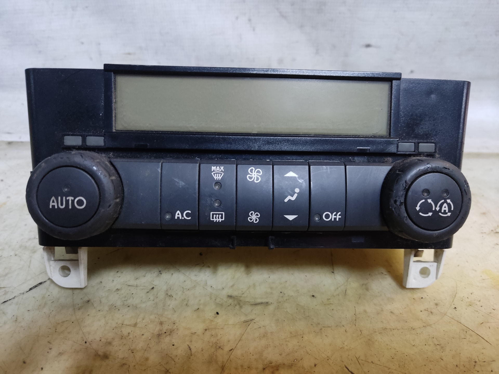 RENAULT Laguna 2 generation (2001-2007) Climate  Control Unit 8200575240 24898397