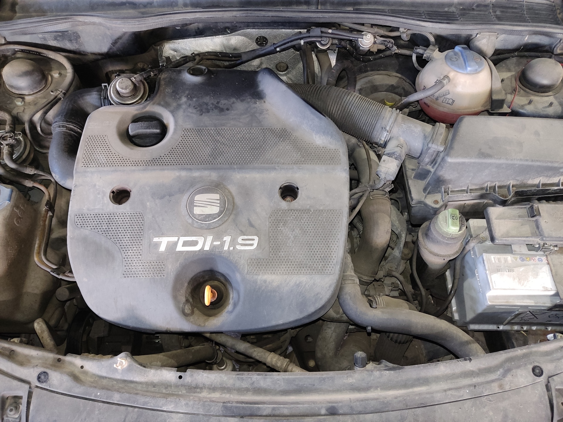 SEAT Cordoba 1 generation (1993-2003) Engine ALH 24900601