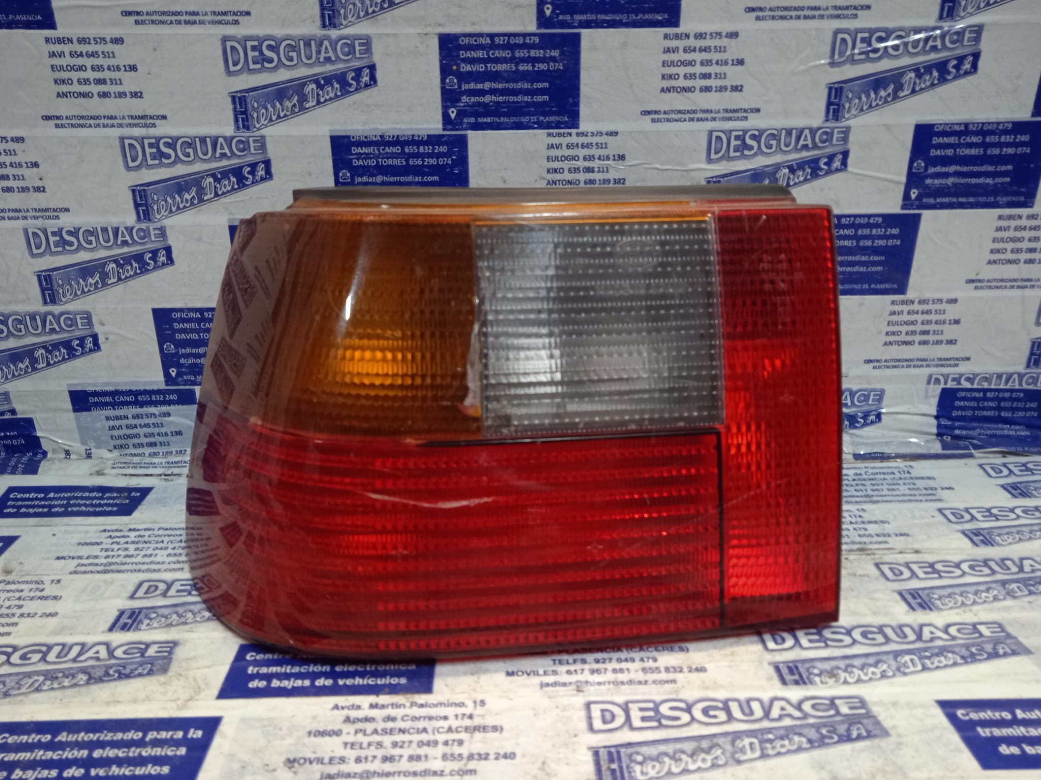 SEAT Ibiza 2 generation (1993-2002) Rear Left Taillight ESTANTERÍA11 24889636