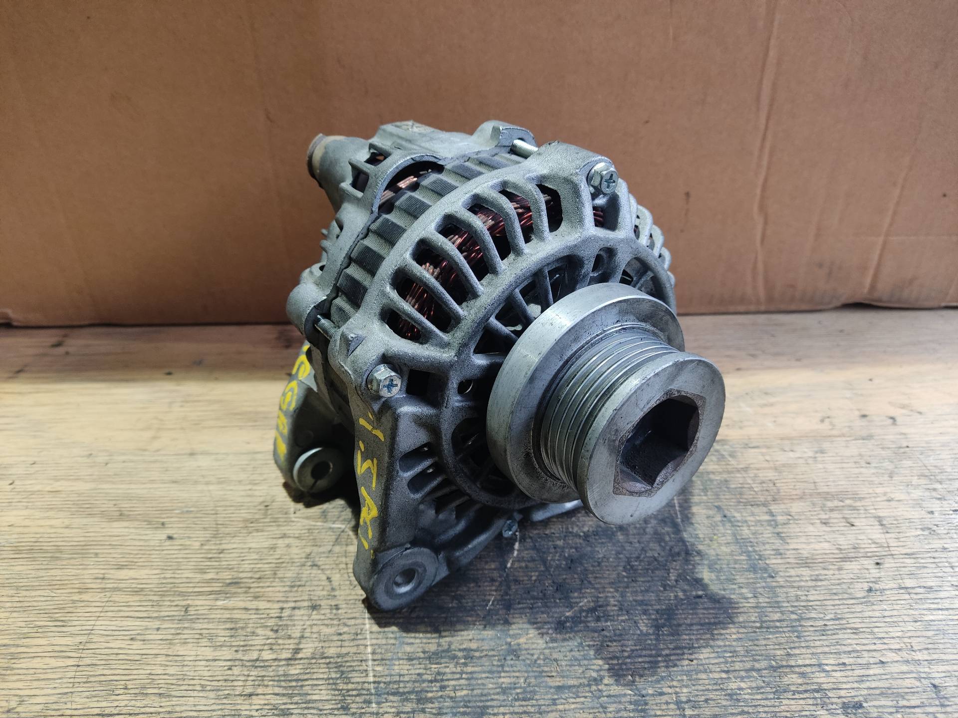 RENAULT Megane 2 generation (2002-2012) Alternator A002TB6481 24886398