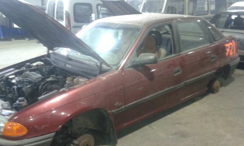 CHEVROLET Astra F (1991-2002) Повторитель переднего правого крыла ESTANTERÍA2 24899037