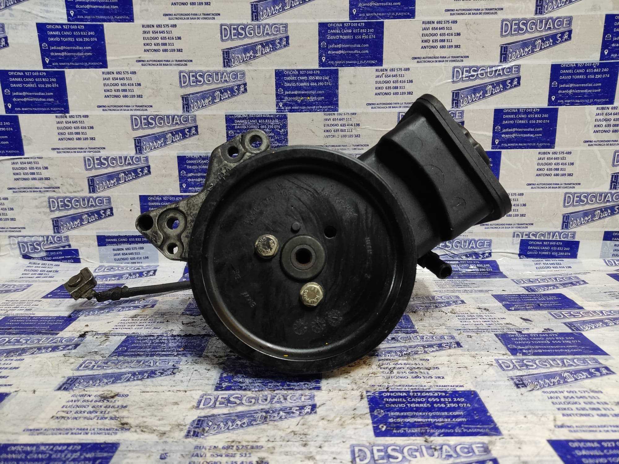 BMW 3 Series E46 (1997-2006) Power Steering Pump ESTANTERÍA87 24886653