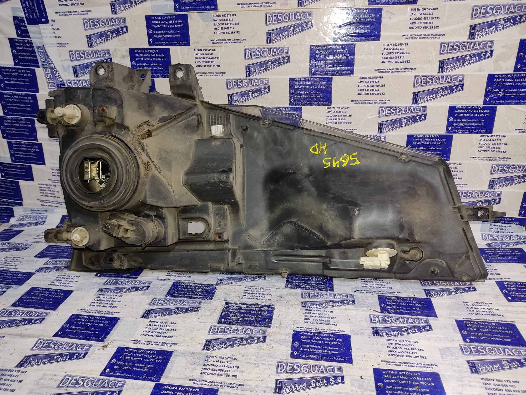 NISSAN Phare avant droit ESTANTERÍA9 24891512