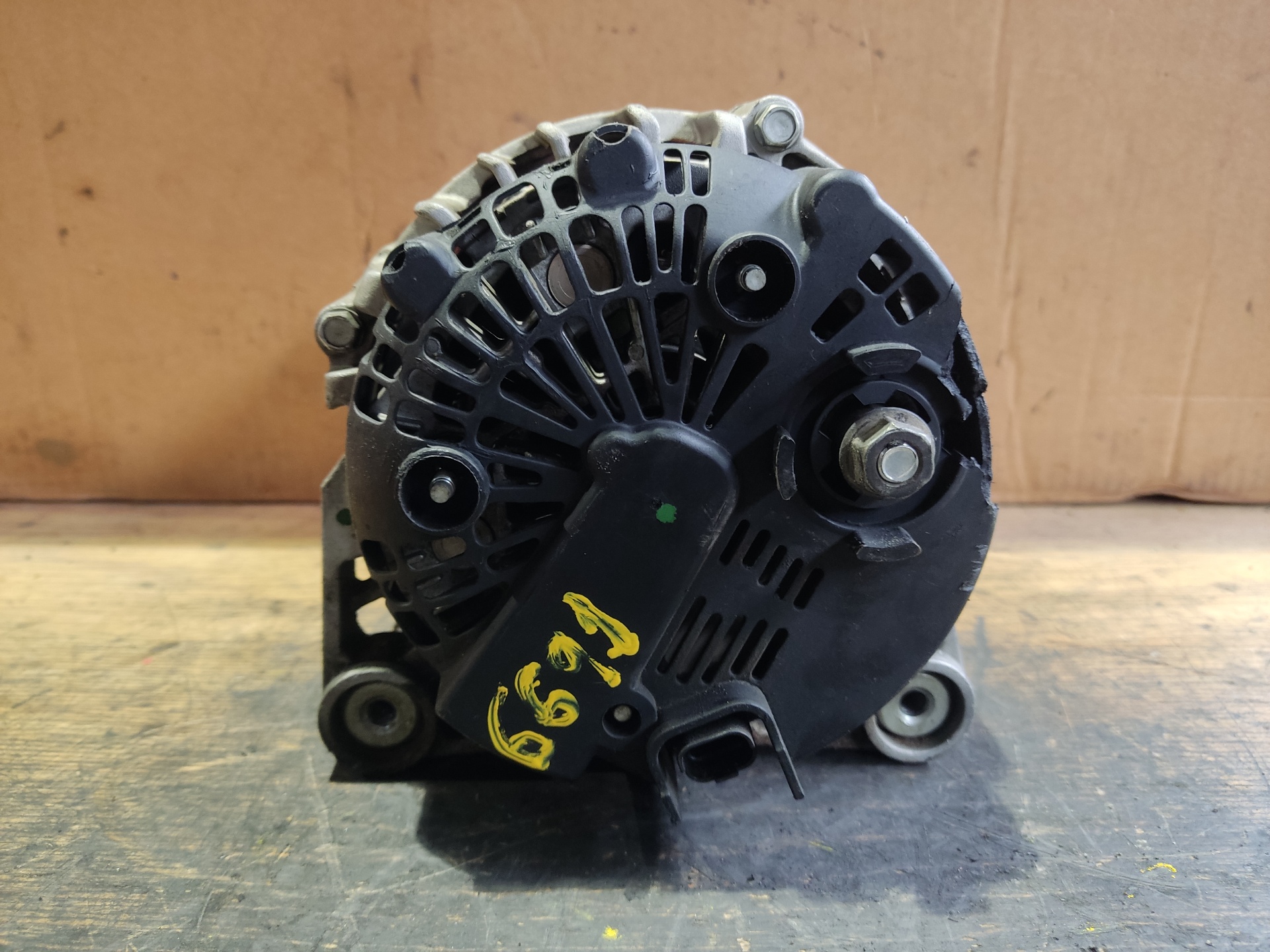 OPEL Vivaro C (2000-2006) Alternator TG15C058,PALET44,FILA2 24925293