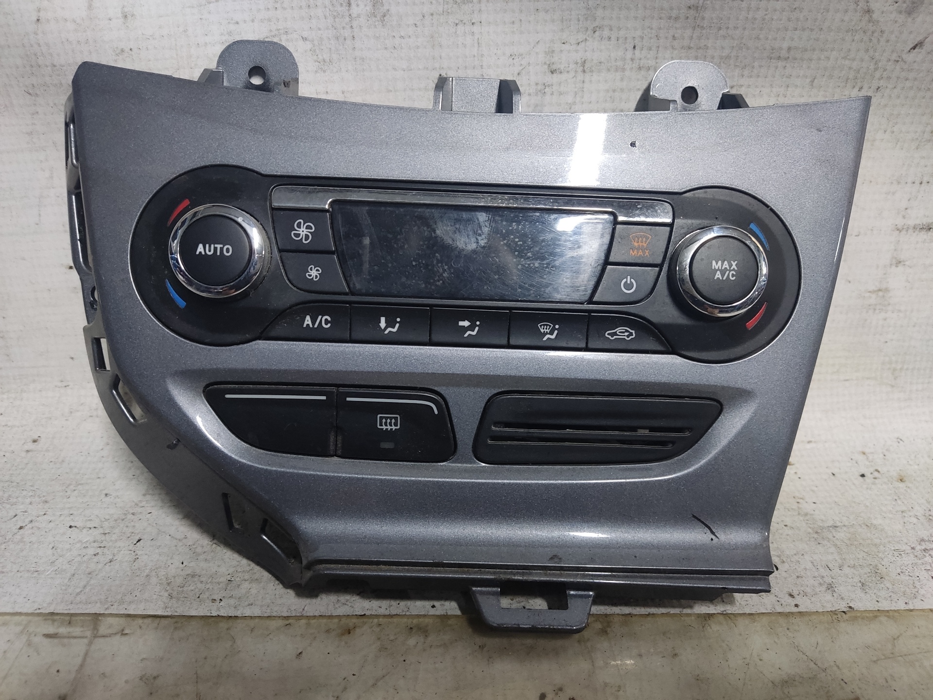 FORD Focus 3 generation (2011-2020) Klimakontrolenhed ESTANTERÍA60 24896098