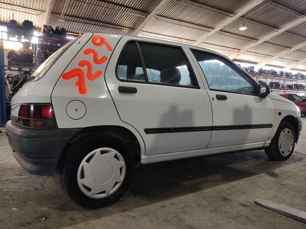 RENAULT Clio 1 generation (1990-1998) Altă piesă ESTANTERÍA54 24901262