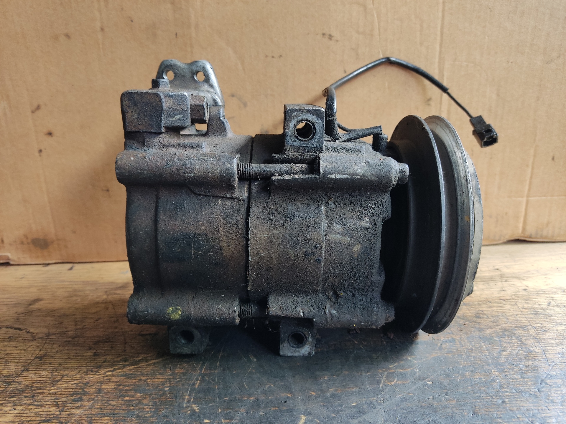 MITSUBISHI Air Condition Pump SINREF 24892969