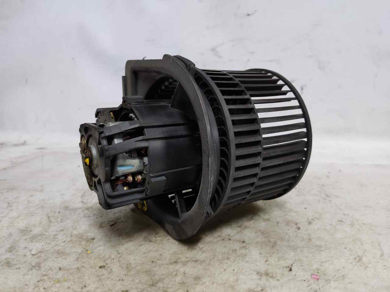 OPEL Vectra B (1995-1999) Heater Blower Fan ESTANTERÍA96 24888517