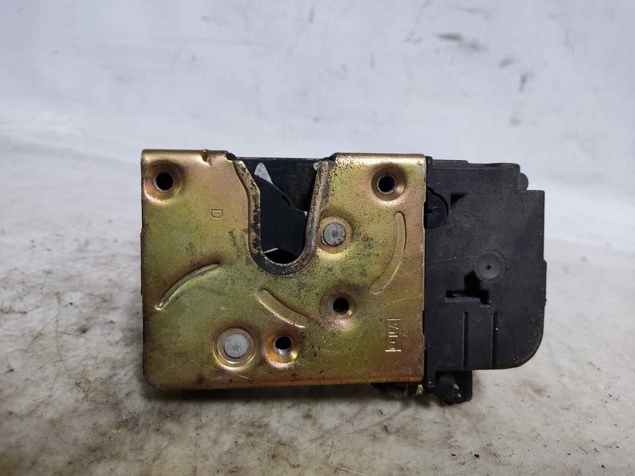 PEUGEOT 306 1 generation (1993-2002) Front Right Door Lock ESTANTERÍA46 24895415