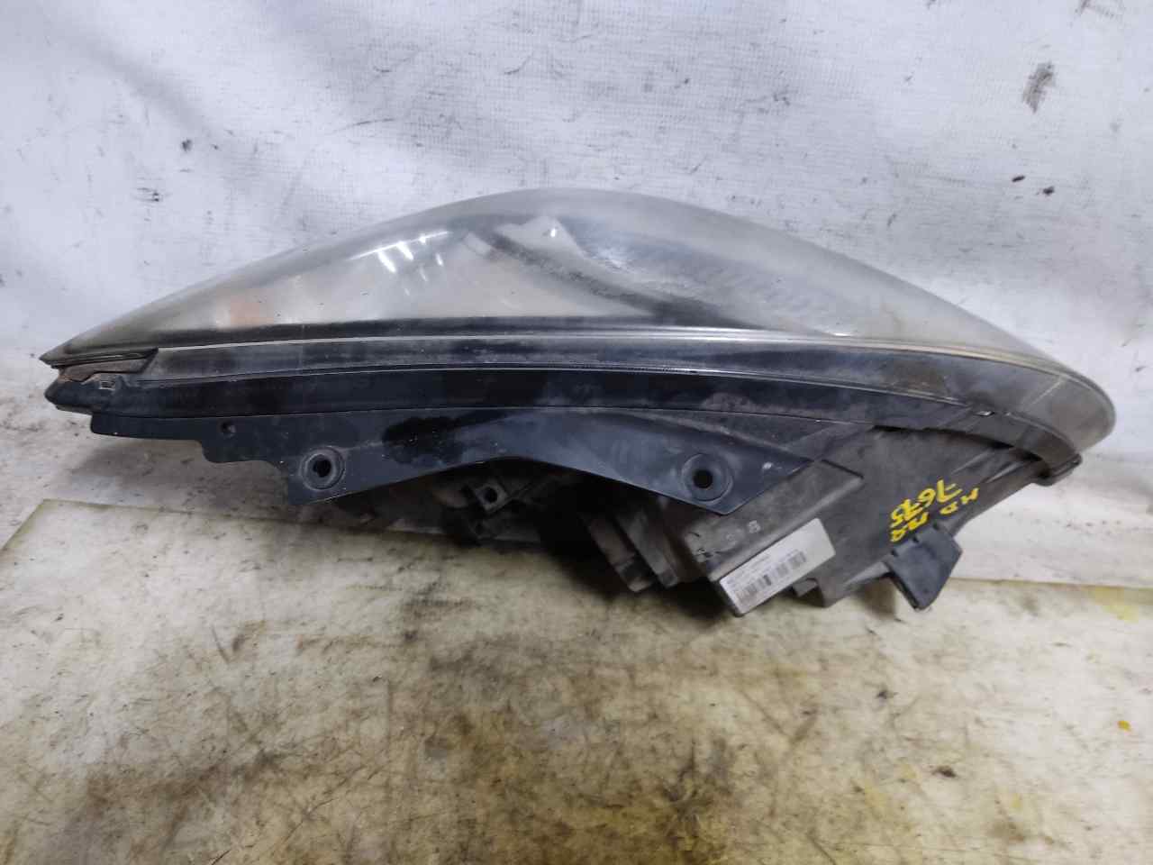 HYUNDAI i30 FD (1 generation) (2007-2012) Vasen etuvalo 921012R000 24901228