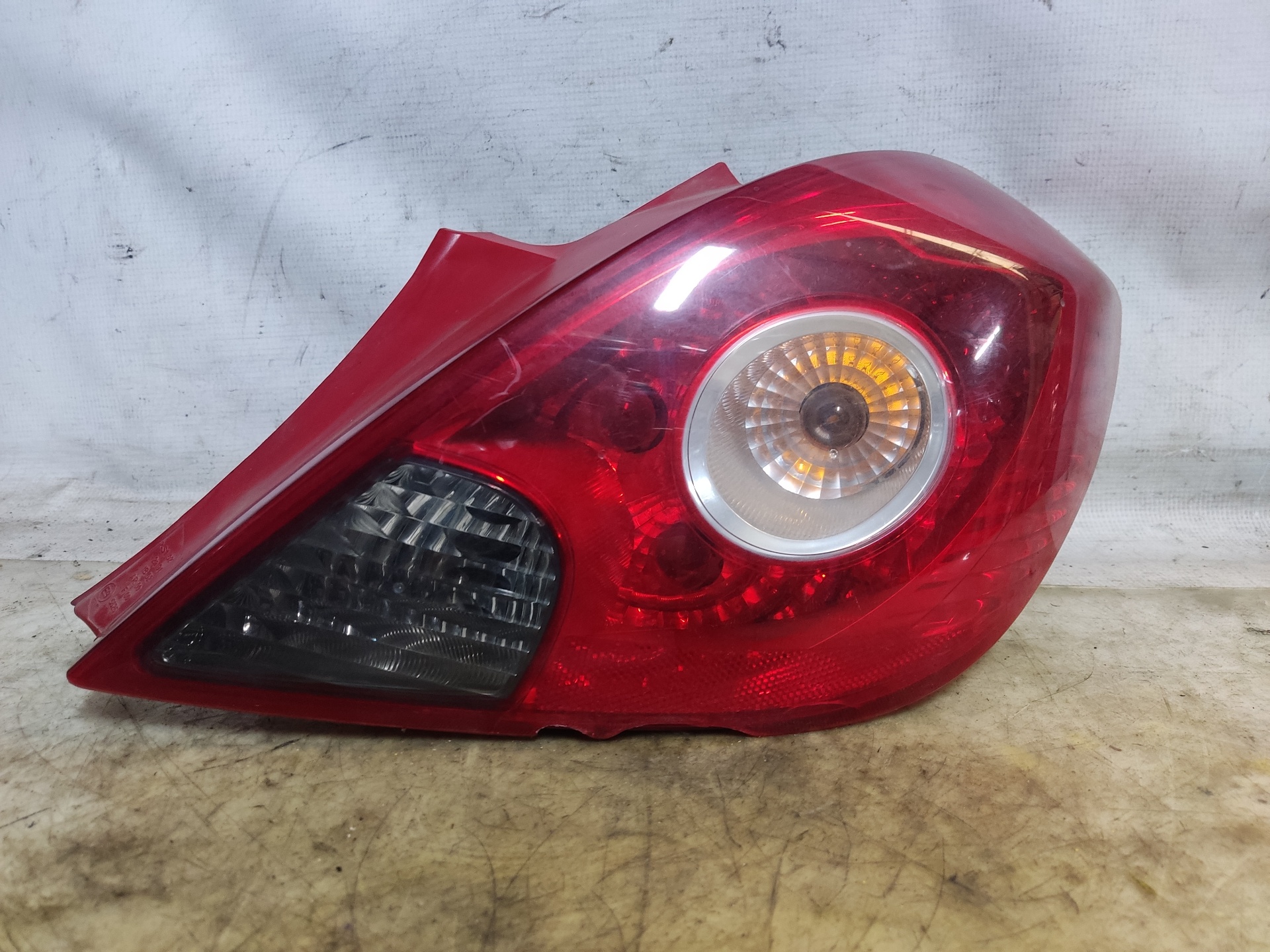 OPEL Corsa D (2006-2020) Rear Right Taillight Lamp 13186351 24899203