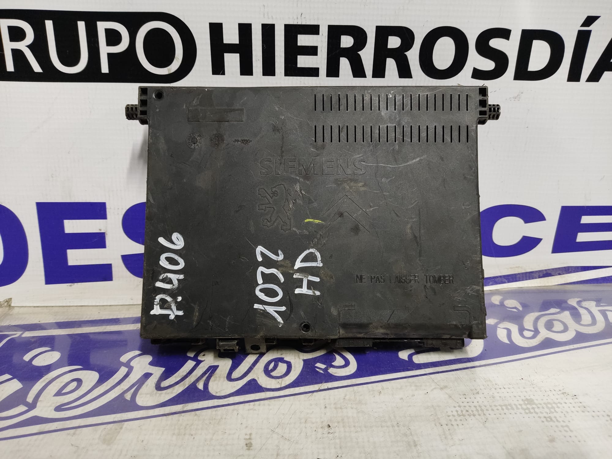 PEUGEOT 406 1 generation (1995-2004) Unitate de control confort ESTANTERÍA47 24893050