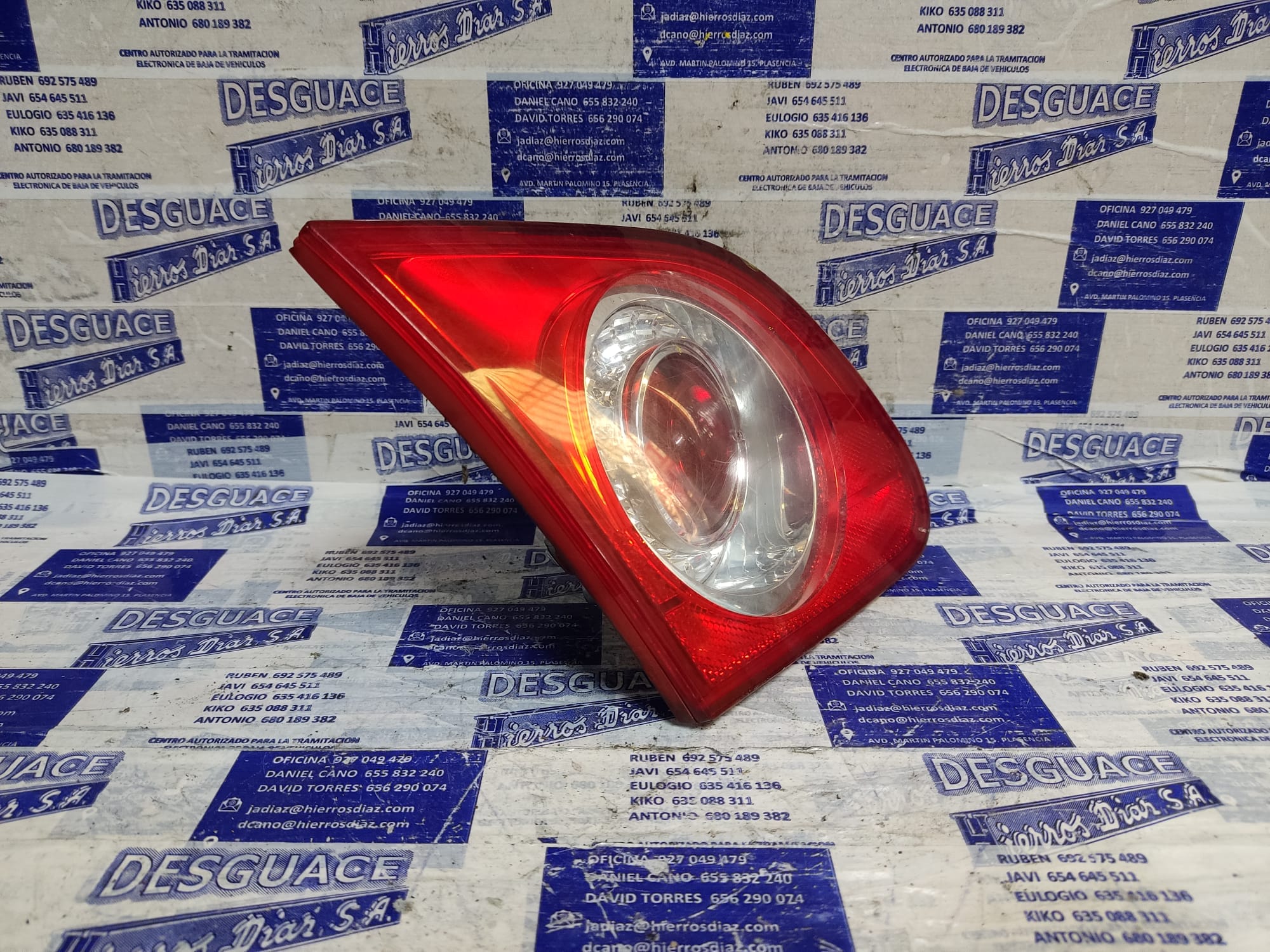 VOLKSWAGEN Passat B6 (2005-2010) Rear Left Taillight ESTANTERÍA14 24891786