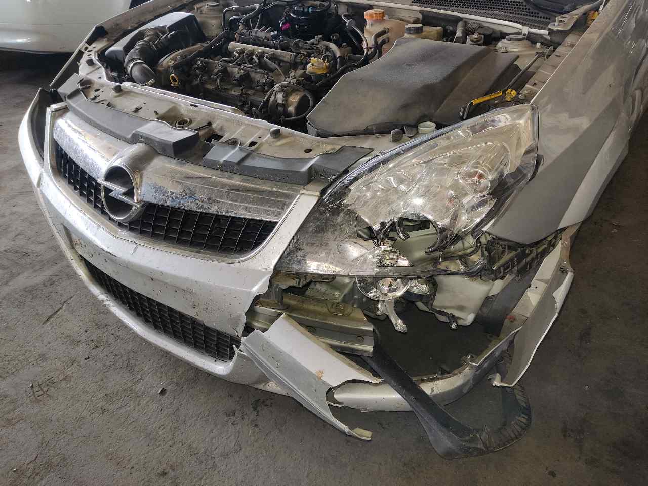 OPEL Vectra C (2002-2005) Oglindă ușă stânga față ESTANTERÍA3 24897932