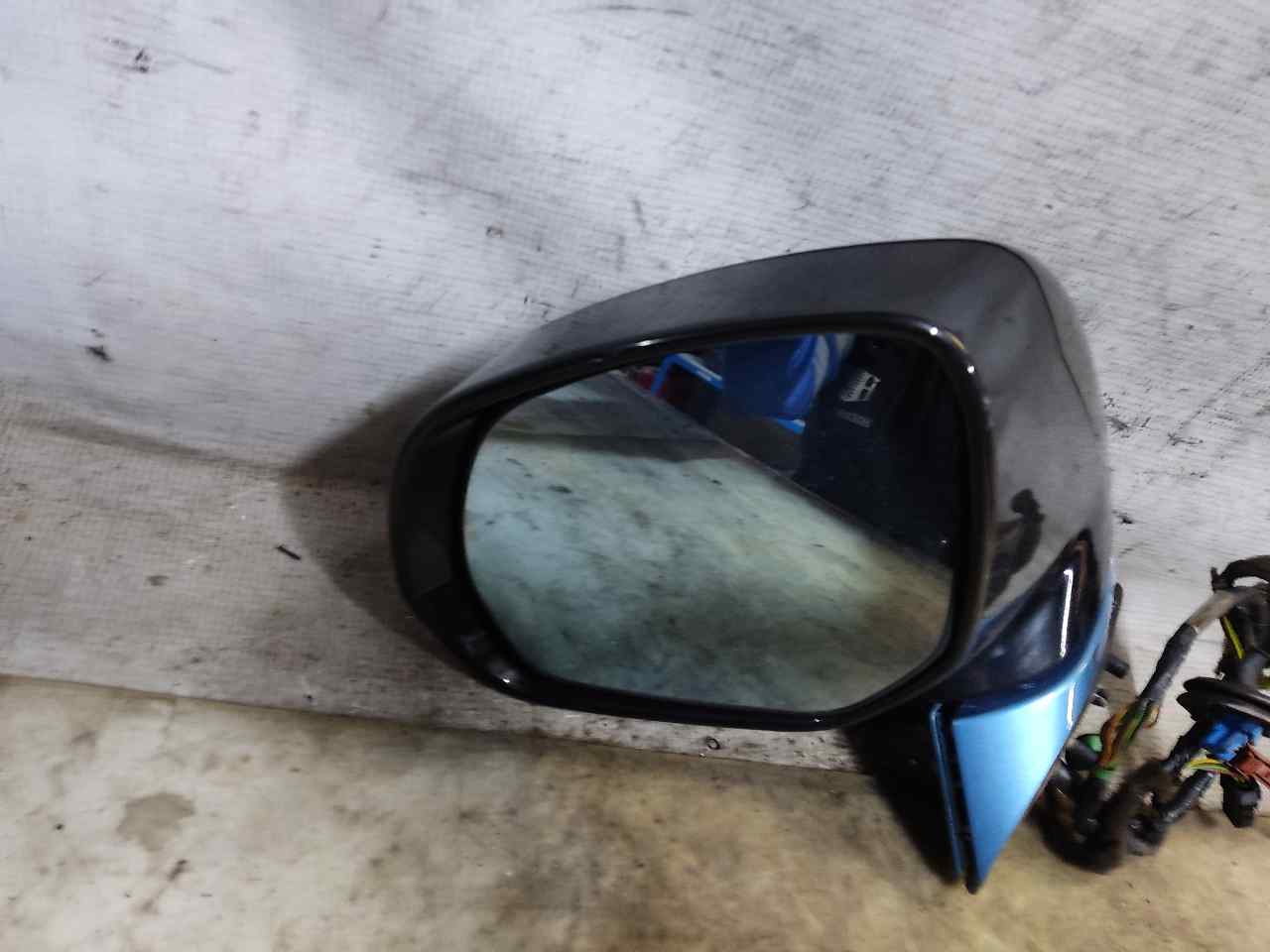 CITROËN C4 Picasso 1 generation (2006-2013) Left Side Wing Mirror 96542257XY 24952390