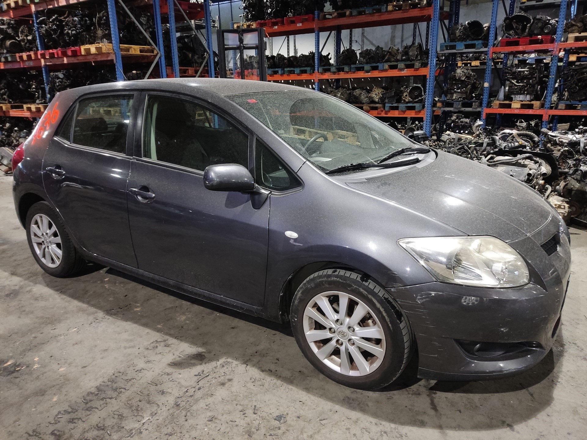 TOYOTA Auris 1 generation (2006-2012) Противотуманка бампера передняя правая 8131000041 24900602