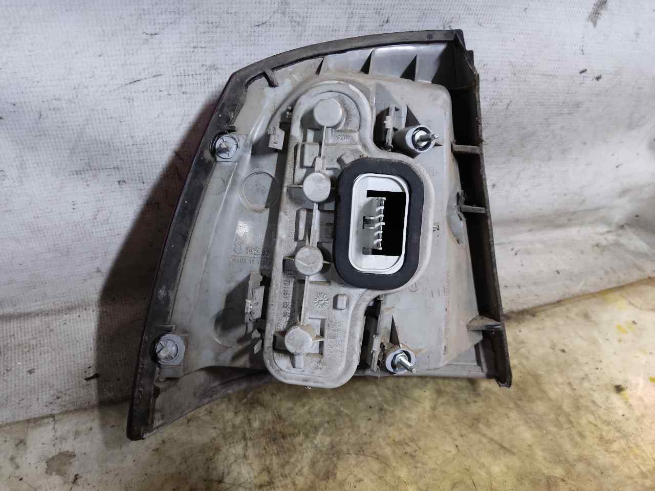 OPEL Astra H (2004-2014) Фонарь задний правый 13110931 24949577