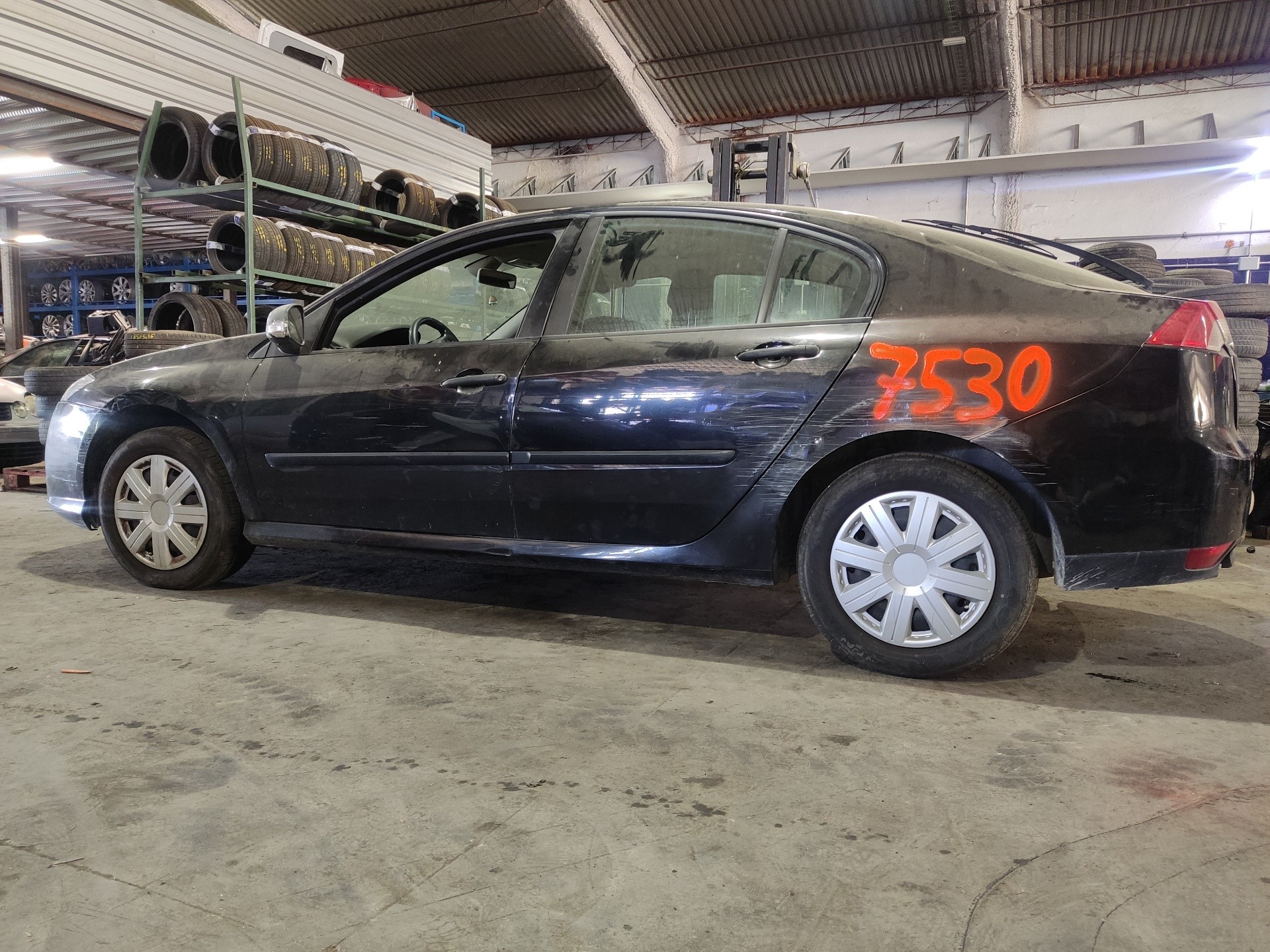 RENAULT Laguna 3 generation (2007-2015) Bal első ködlámpa 8200074008 24900848