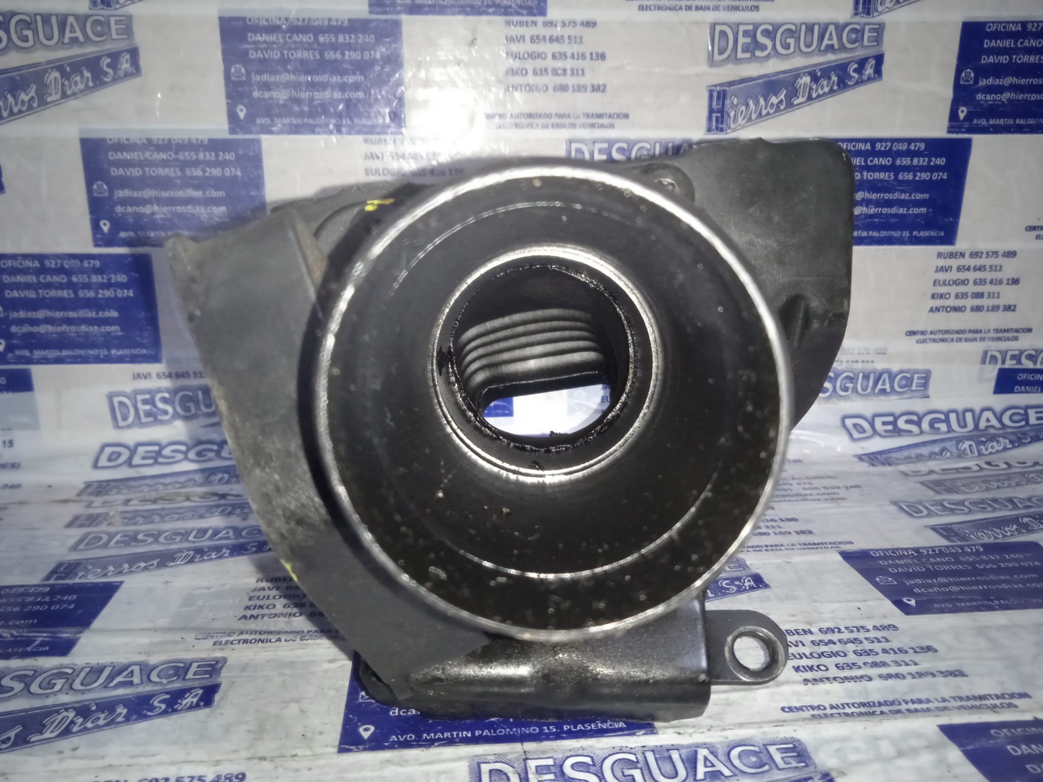 FORD Throttle Body ESTANTERÍA62 24885708