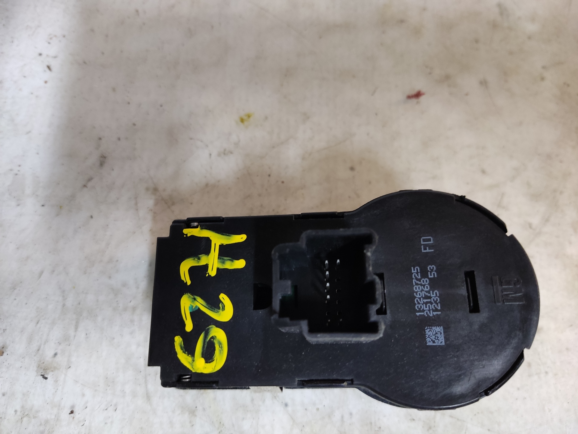 OPEL Headlight Switch Control Unit ESTANTERÍA93 24894207