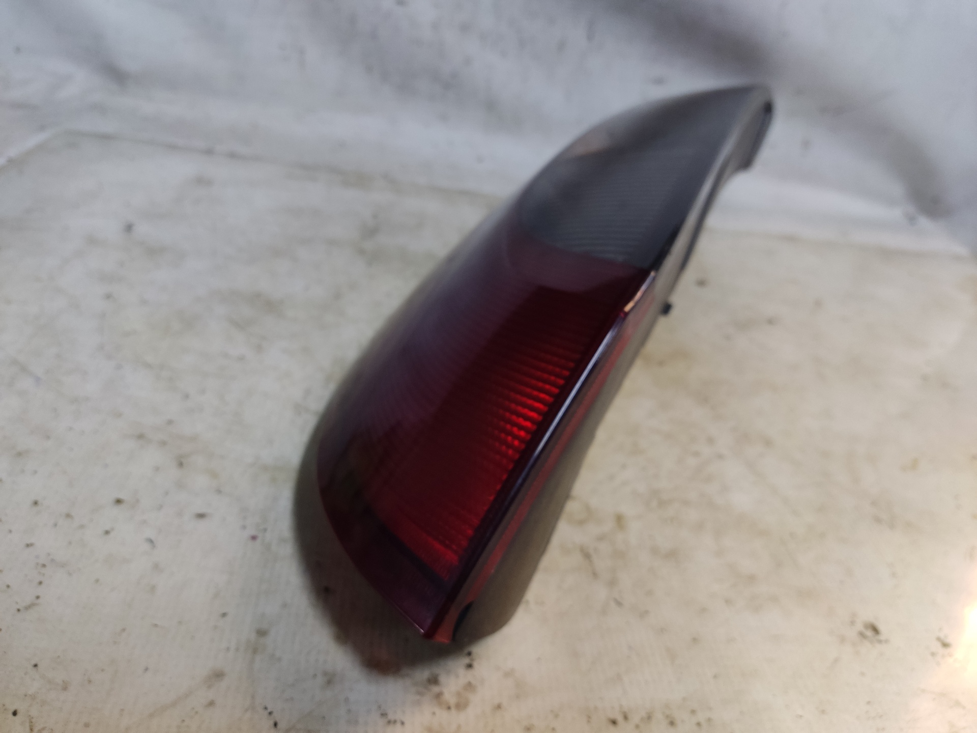 OPEL Corsa C (2000-2006) Rear Right Taillight Lamp ESTANTERÍA3 24895983