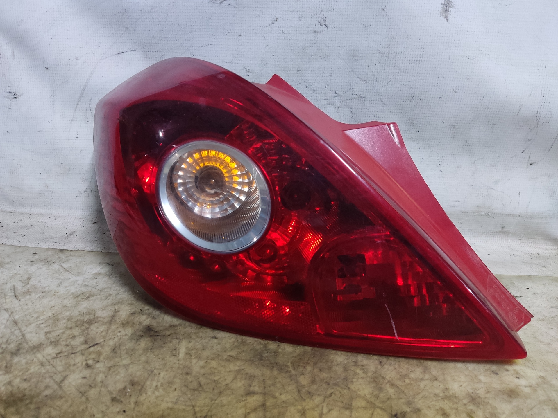 OPEL Corsa D (2006-2020) Rear Left Taillight 13186350 24899177